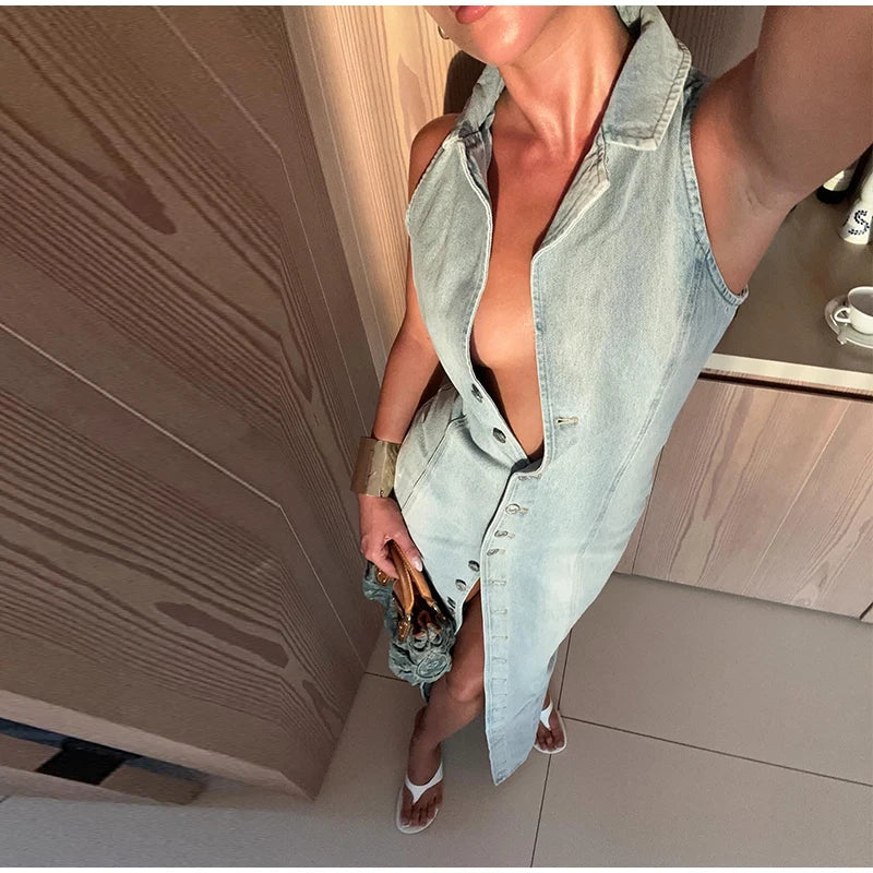 Maxim Trends women's jean long dress sleeveless button-down light wash denim with collar